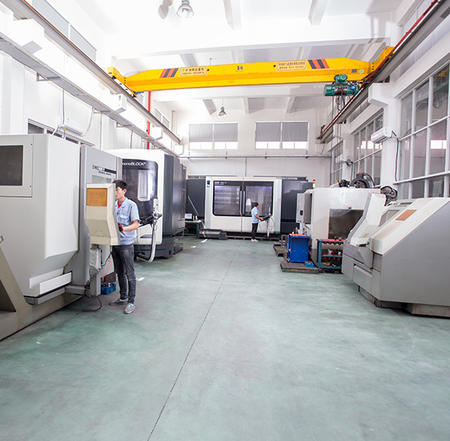 Vertical machining center mold processing molding parts how to do a good job?